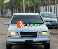 Mercedes Benz C180.+2347070581789