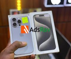 Original Apple iPhone 15 Pro Max 256GB – Open Box