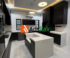 Luxurious 5 Bedrooms Fully Detached Duplex in Lekki Phase 1