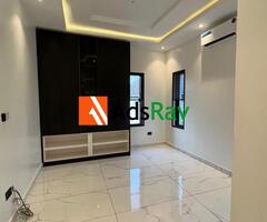 Luxurious 5 Bedrooms Fully Detached Duplex in Lekki Phase 1 - 2