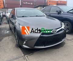 Foreign Used 2017 Toyota camry - 2