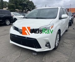 Foreign Used 2017 Toyota Sienna