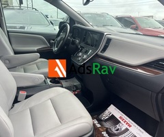 Foreign Used 2017 Toyota Sienna - 3