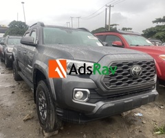 Foreign Used 2017 Toyota Tacoma