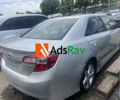 Foreign Used 2013 Toyota camry SE - 5