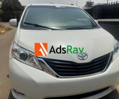 Neat 2014 Toyota Sienna Family Van – Call 07034719167 - 2