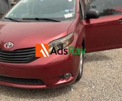 Toyota Sienna 2012 – Direct Tokunbo, Clean and Affordable! Call 08036355177