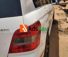 Buy This Neat 2010 GLK 350 Today – N9.5M Only (Call 08069599006) - 3