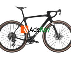 2026 Trek Checkmate SLR 9 AXS Road Bike | BORNEOBIKESHOP