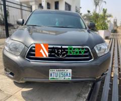 Super Clean 2009 Toyota Highlander Limited for Sale in Ibadan - Call 08037851052