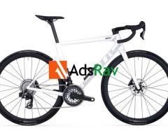 2026 BMC Teammachine SLR 01 THREE Road Bike (CENTRACYCLES)