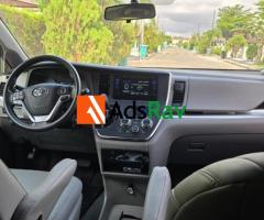 Foreign Used 2015 Toyota Sienna for Family or Business Use - Call 08033795227 - 6