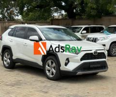 2020 Toyota RAV4 AWD Fashion PLUS for Sale in Lagos (Call 08127139752) - 7