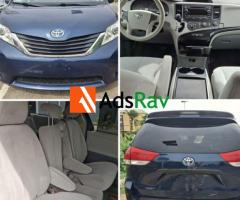 Sharp Tokunbo Toyota Sienna Ready for a New Owner - Call 08052152941