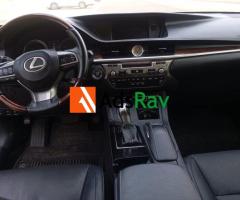 Neatly Used 2017 Lexus ES350 with Sunroof & BSM – For Sale (Call 08106532260) - 2