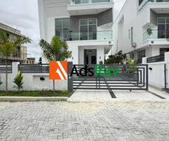 Elegant 5 Bedroom Detached Duplex in Osapa London for N980 Million - Call 08060849472