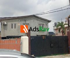 3 Bed Duplex + 3 Apartments on 691sqm in Surulere for SALE (Call 08058619689)