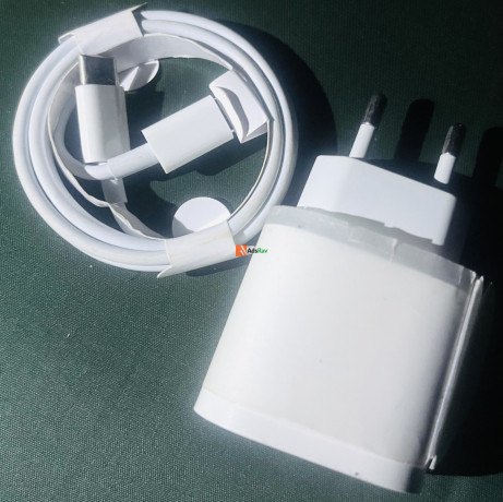 original-iphone-charger-big-0