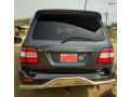 toyota-land-cruiser-small-1