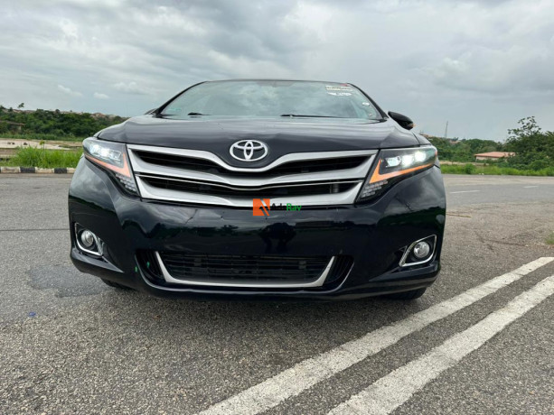 affordable-comfortable-toyota-venza-v6-for-sale-big-1