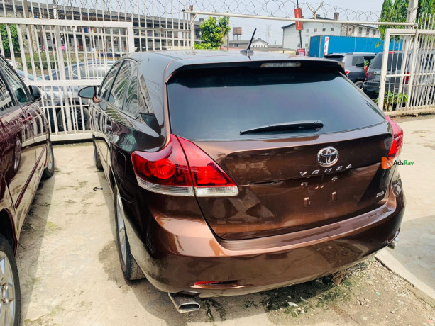 registered-toyota-venza-2013-model-with-thumb-start-and-ac-call-08032556568-big-0