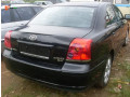 toyota-avensis-small-1