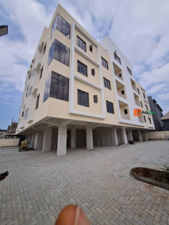 for-sale-3-bedroom-flat-in-lekki-phase-1-call-09121189076-big-0
