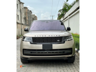 Foreign used 2023 Range Rover Vogue P530 Autobiography First edition (Call 07033890038)