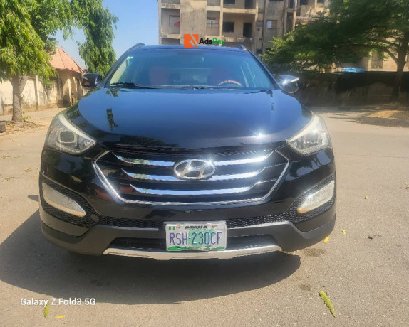 for-sale-hyundai-santa-fe-2014-at-abuja-call-08036320904-big-0