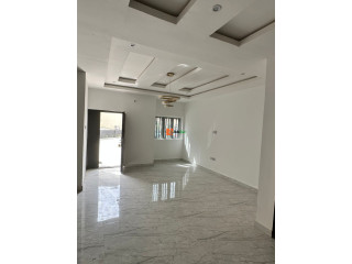 FOR SALE - 8 Units Brand New 5 Bedroom Terrace Duplex at Guzape (Call 08030921218)