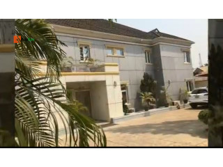 A Well Furnished 18-Room Luxury Hotel on Two Floors with Swimming Pool For Sale In New Owerri (Call 08030921218)