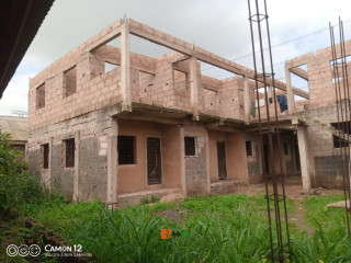 FOR SALE - 16 Mini flats Building with 2 Big Shops Attached at Phoniex Estate, Ogijo (Call 07080342310)