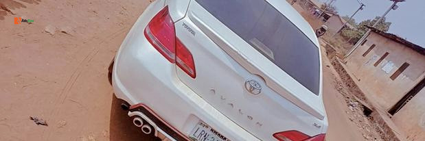 toyota-avalon-big-1