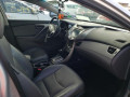 2013-hyundai-elantra-gls-small-1