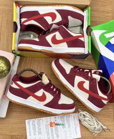 nike-sb-dunk-sneakers-big-0