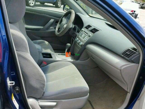 direct-sparkling-toyota-camry-for-sale-big-3