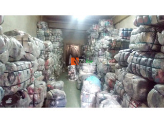 Uk bale of mix clothes