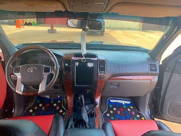 toyota-prado-for-sale-big-2