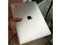 apple-macbook-pro-2017-corei5-small-1